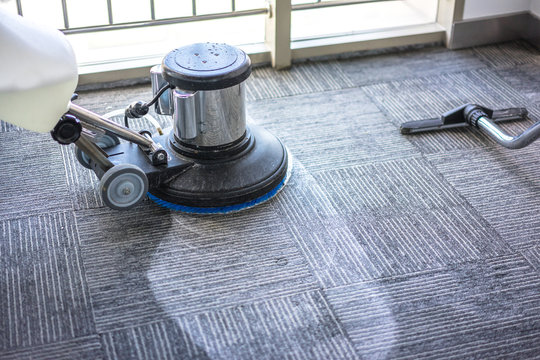 Laminate flooring Macomb MI